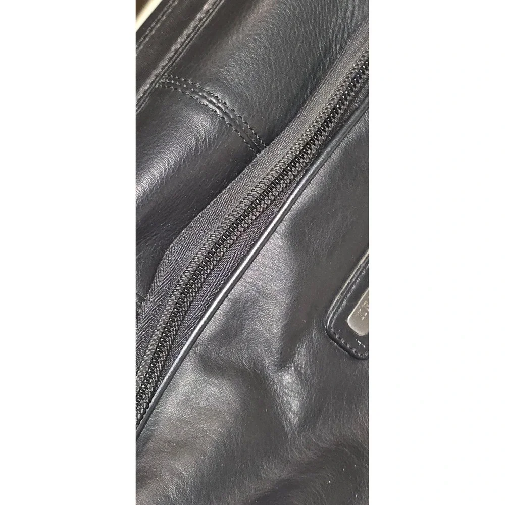 Kenneth Cole New York Black Leather Rolling Duffel Bag Travel Luggage Carry On